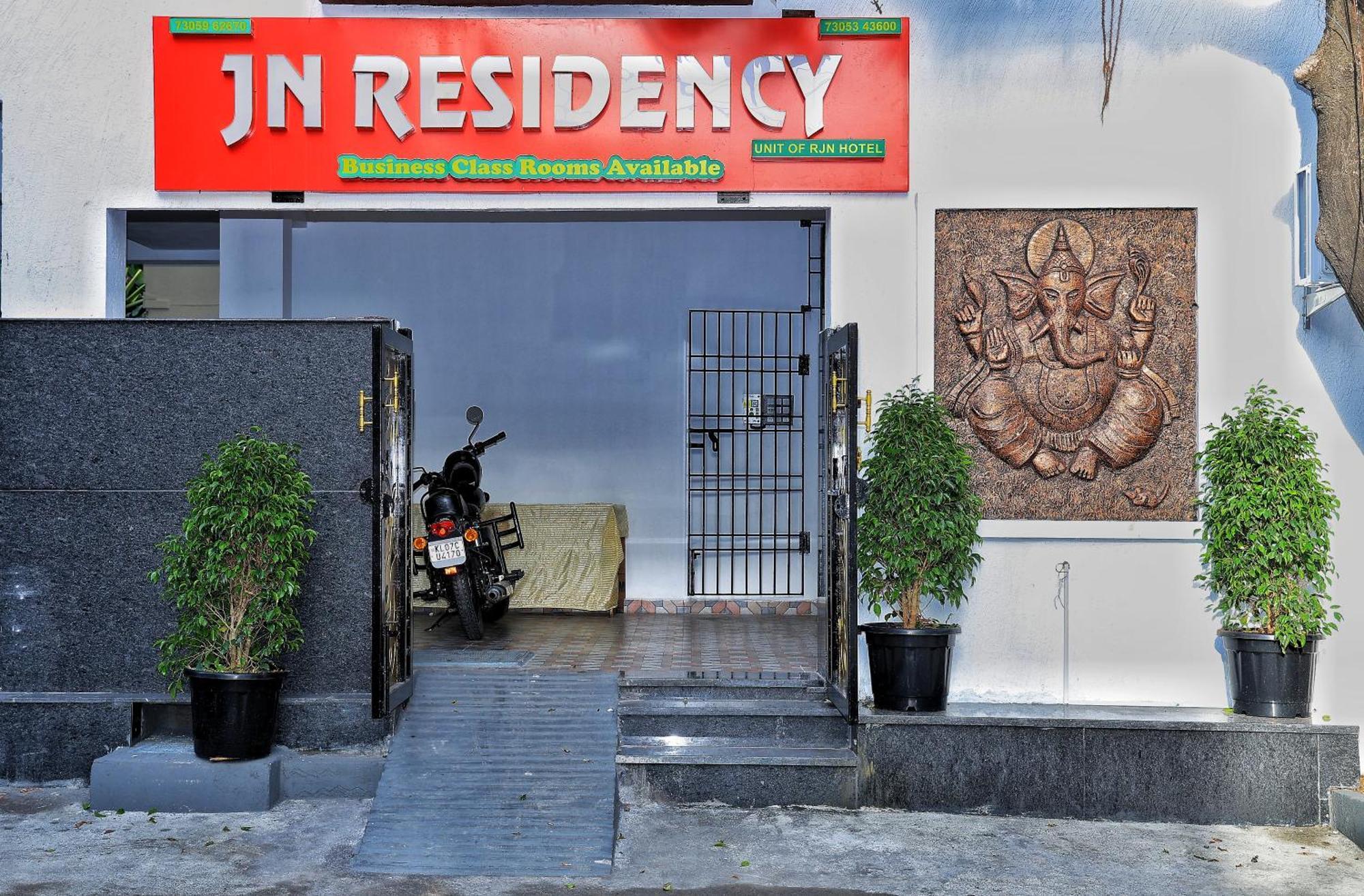 チェンナイ Jn Residency Perungudi Bed & Breakfast エクステリア 写真