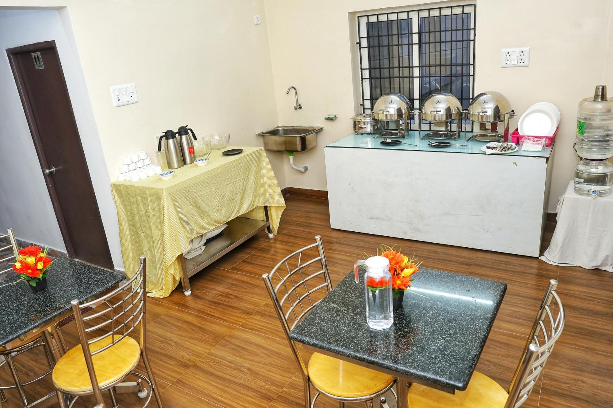 チェンナイ Jn Residency Perungudi Bed & Breakfast エクステリア 写真