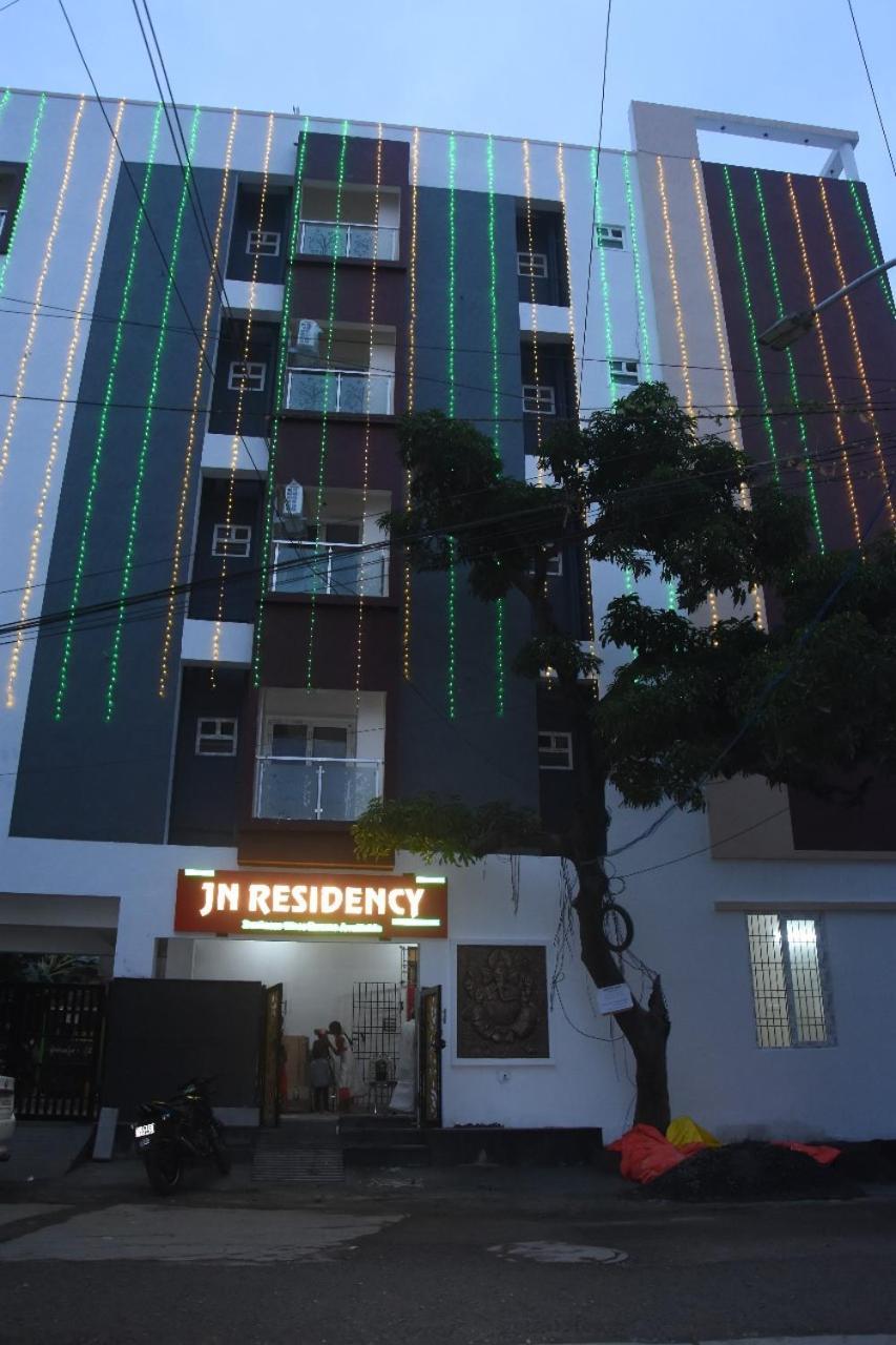 チェンナイ Jn Residency Perungudi Bed & Breakfast エクステリア 写真