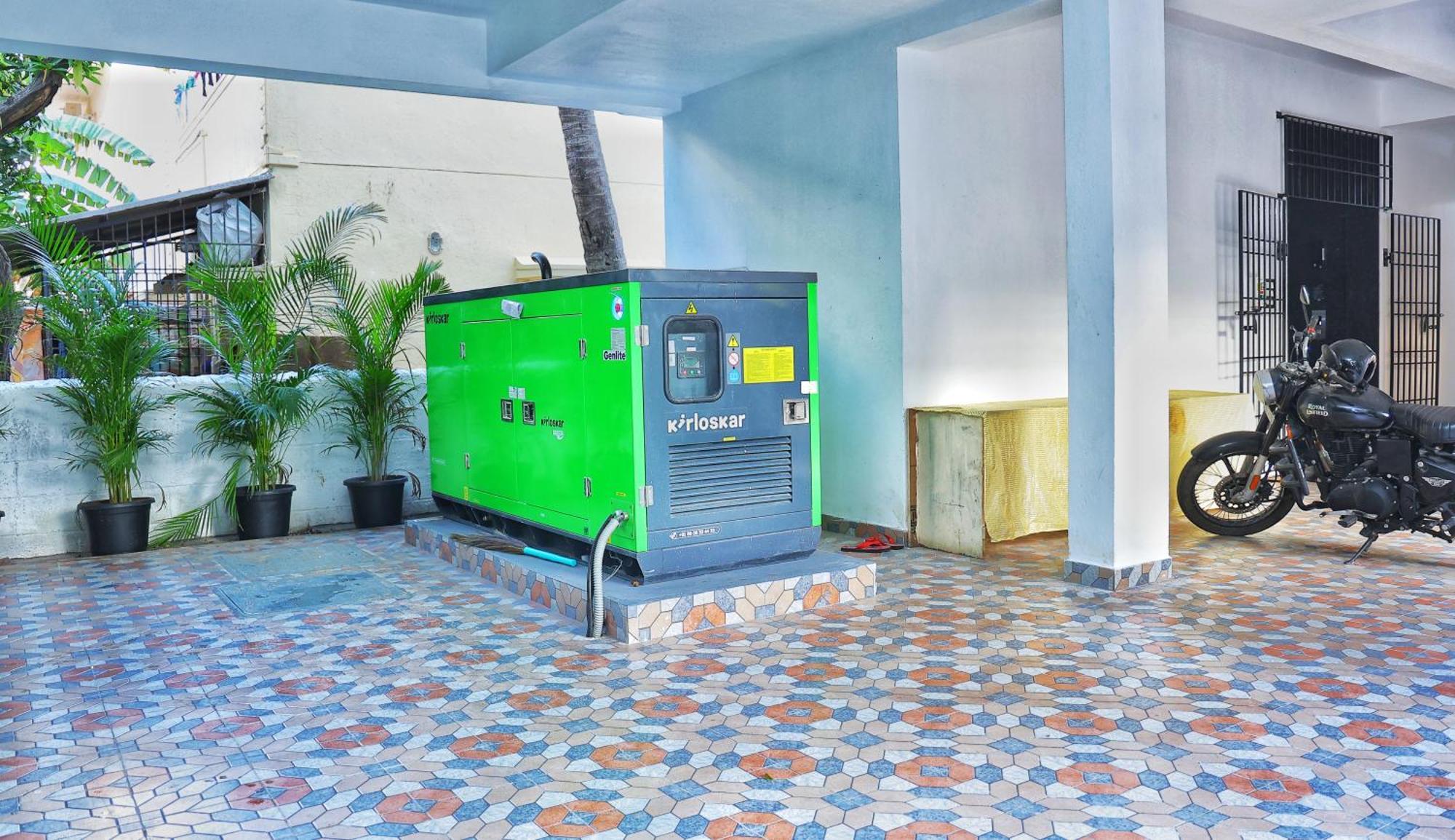 チェンナイ Jn Residency Perungudi Bed & Breakfast エクステリア 写真